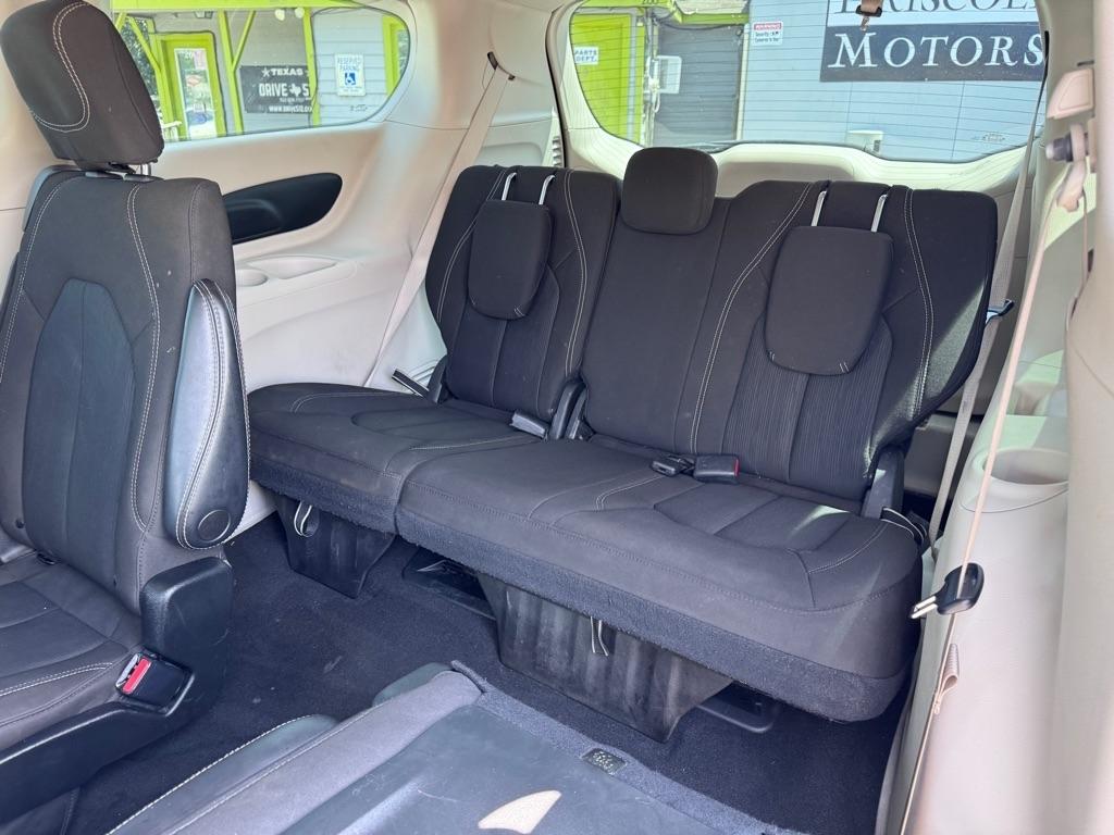 Chrysler Voyager  2022
