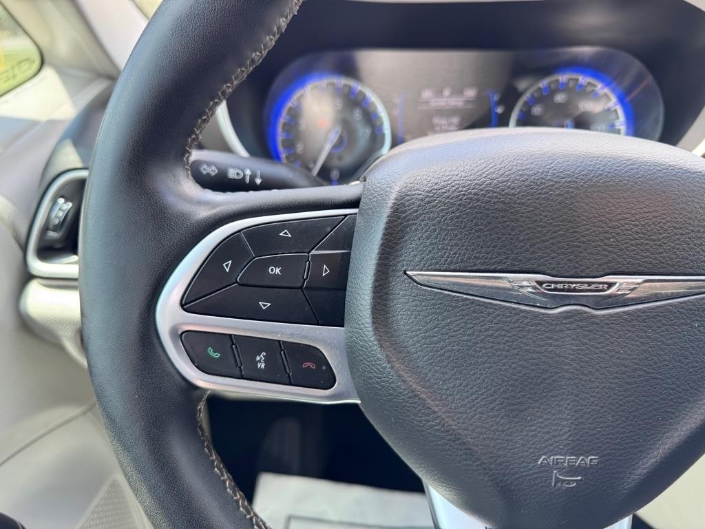 Chrysler Voyager  2022