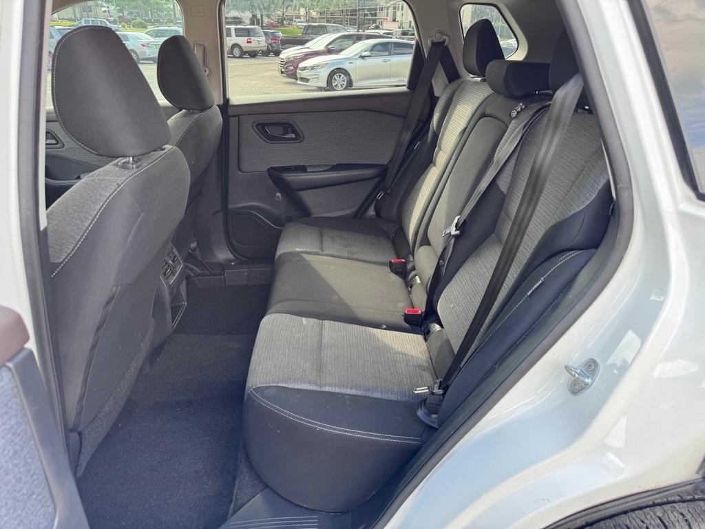 Nissan Rogue  2022