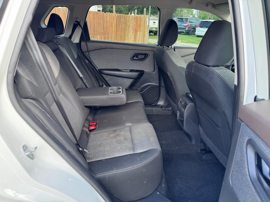 Nissan Rogue  2022