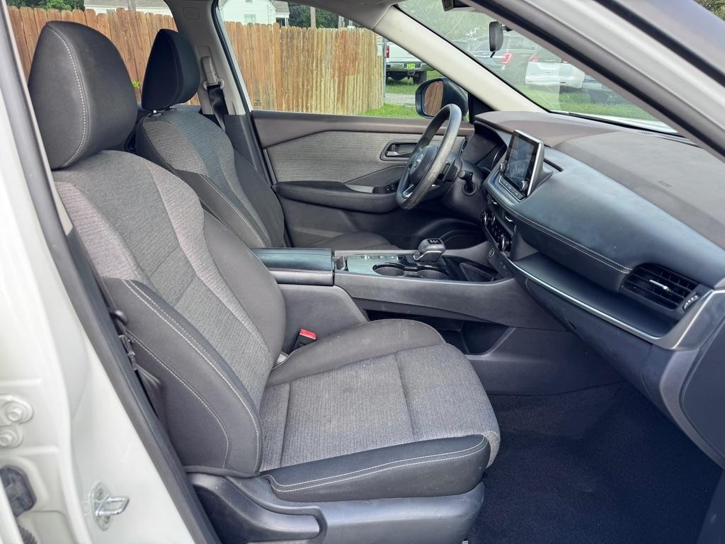 Nissan Rogue  2022