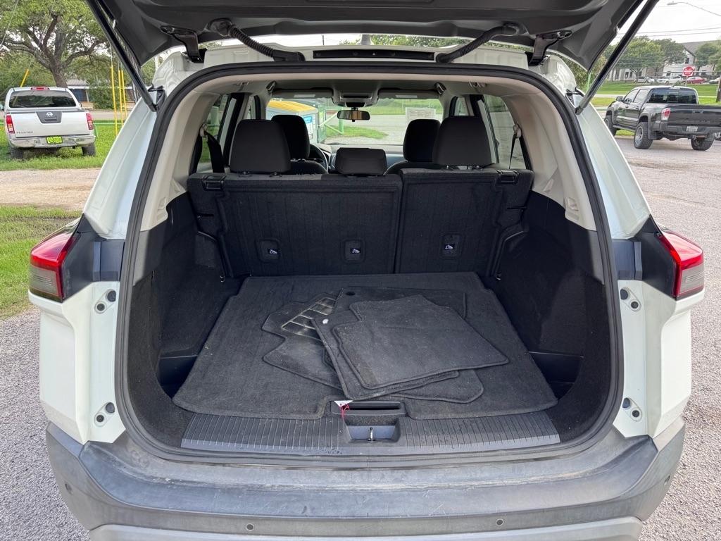 Nissan Rogue  2022