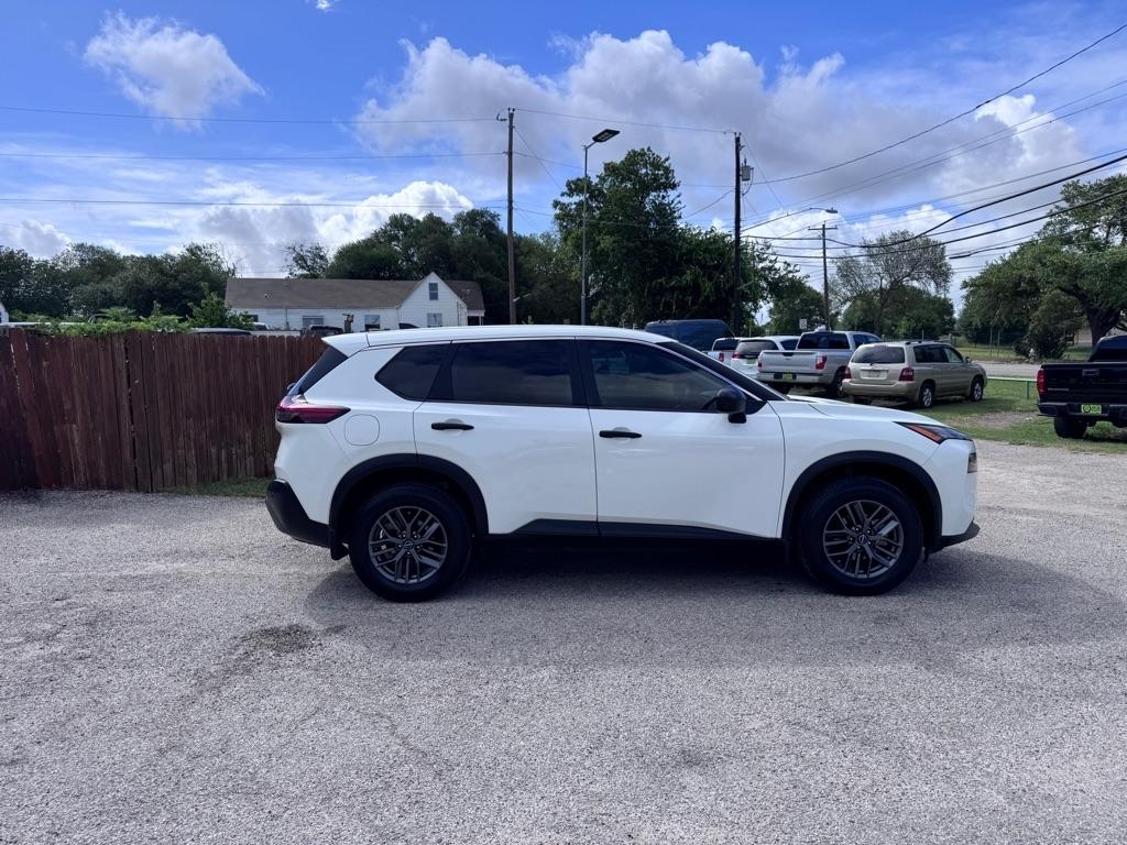 Nissan Rogue  2022