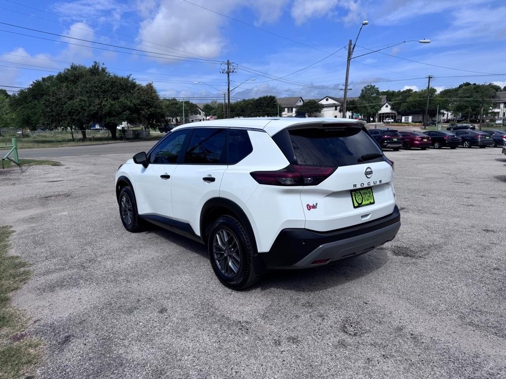 Nissan Rogue  2022