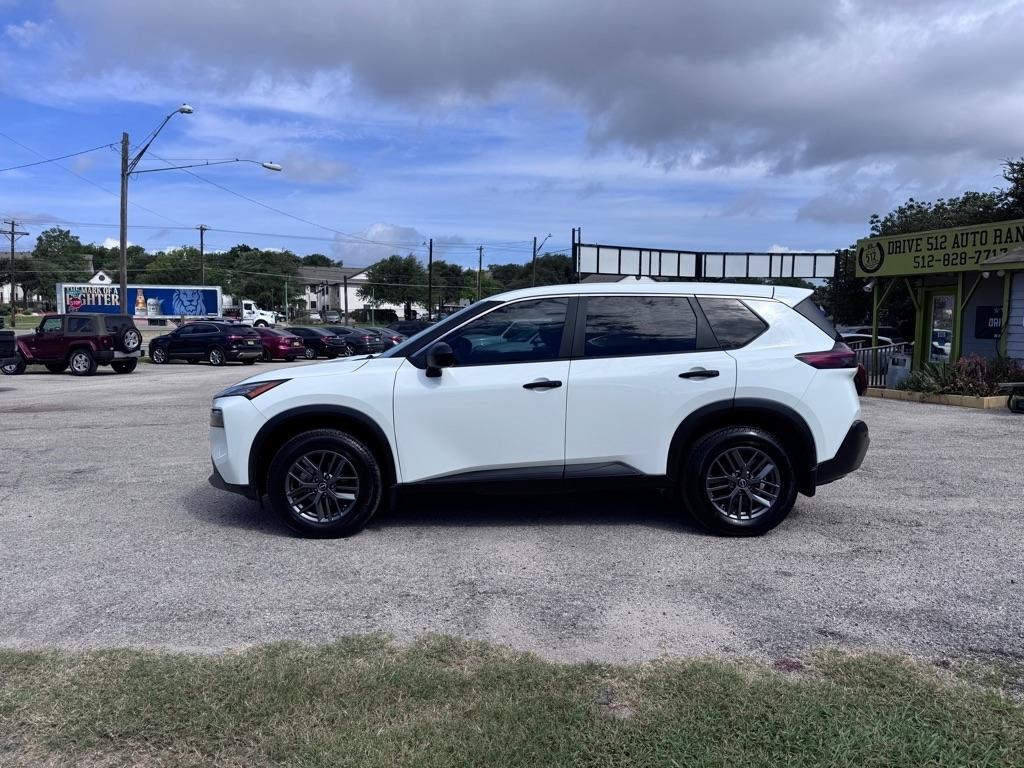 Nissan Rogue  2022