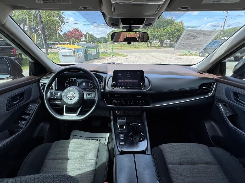 Nissan Rogue  2022