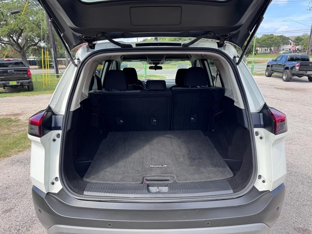 Nissan Rogue  2022