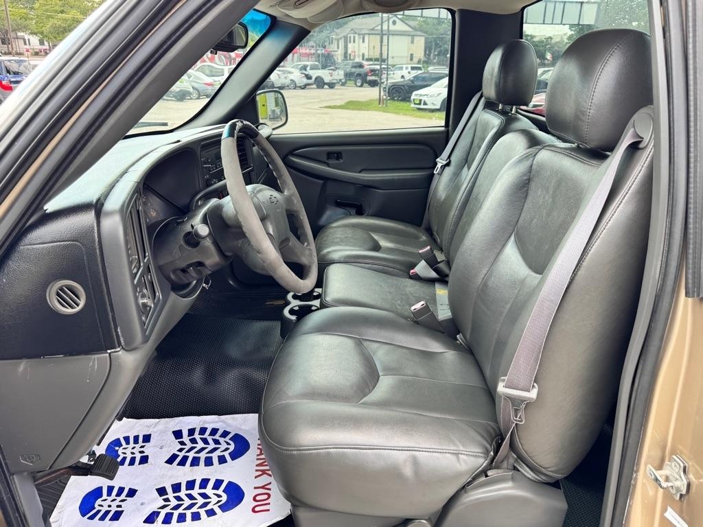 Chevrolet Silverado 1500  2004