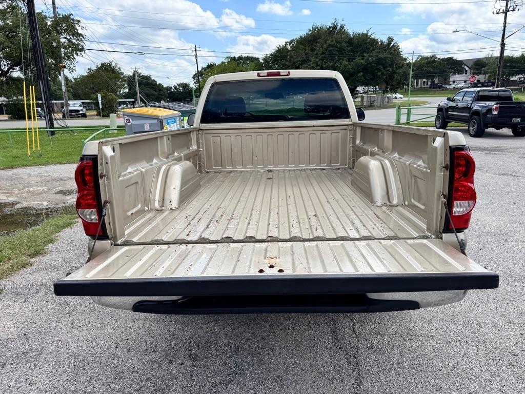 Chevrolet Silverado 1500  2004