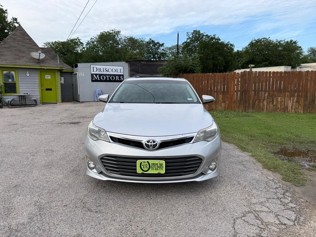 Toyota Avalon  2013