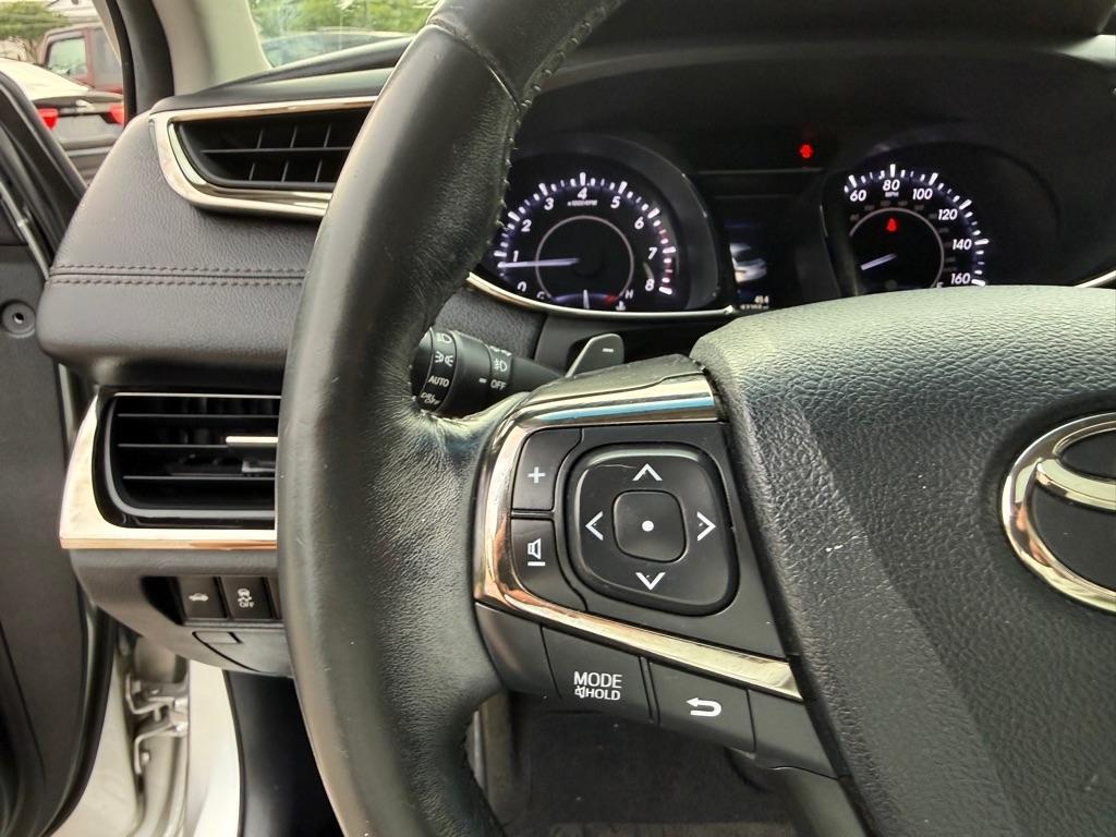 Toyota Avalon  2013