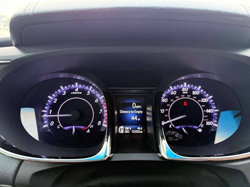 Toyota Avalon  2013