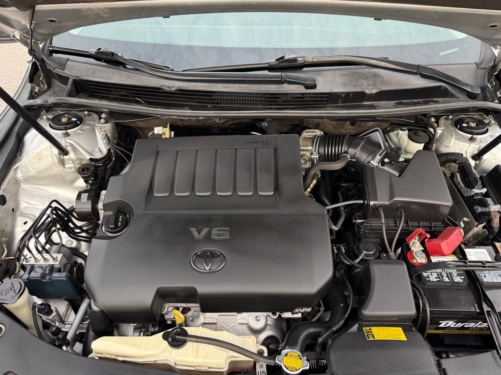 Toyota Avalon  2013