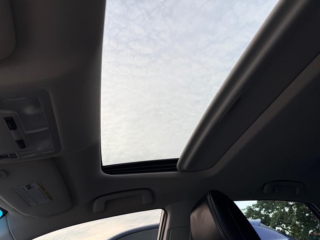 Toyota Avalon  2013