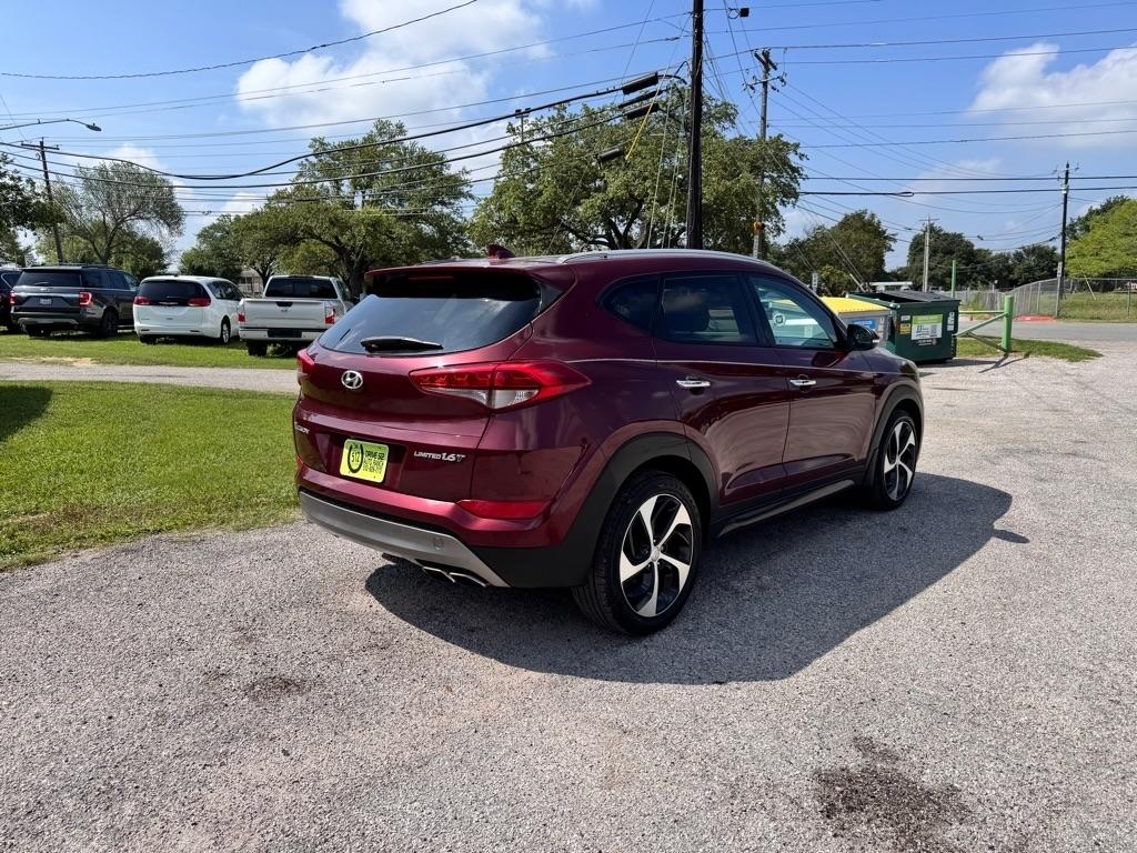 Hyundai Tucson  2016