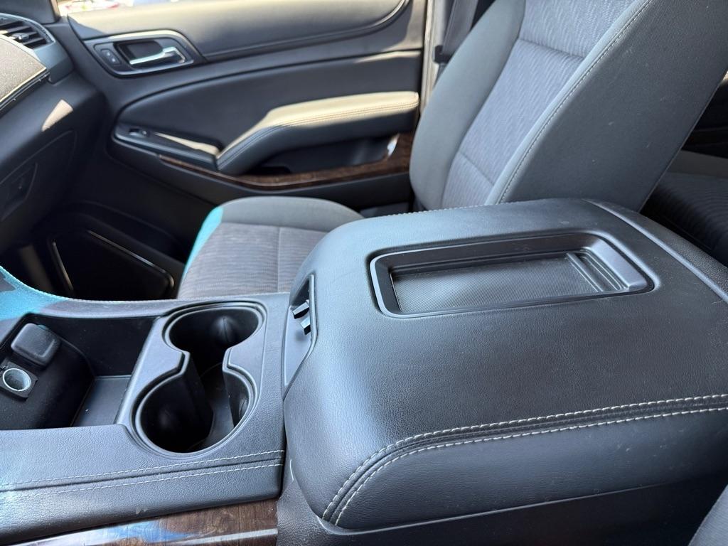 Chevrolet Tahoe  2017