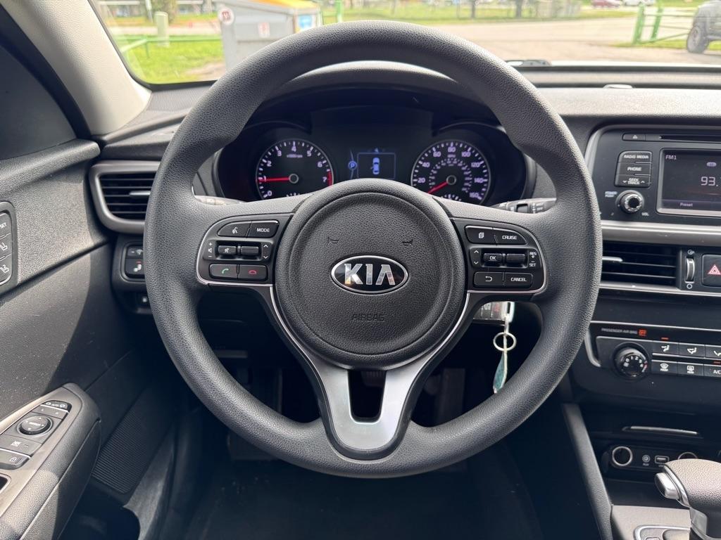 Kia Optima  2016