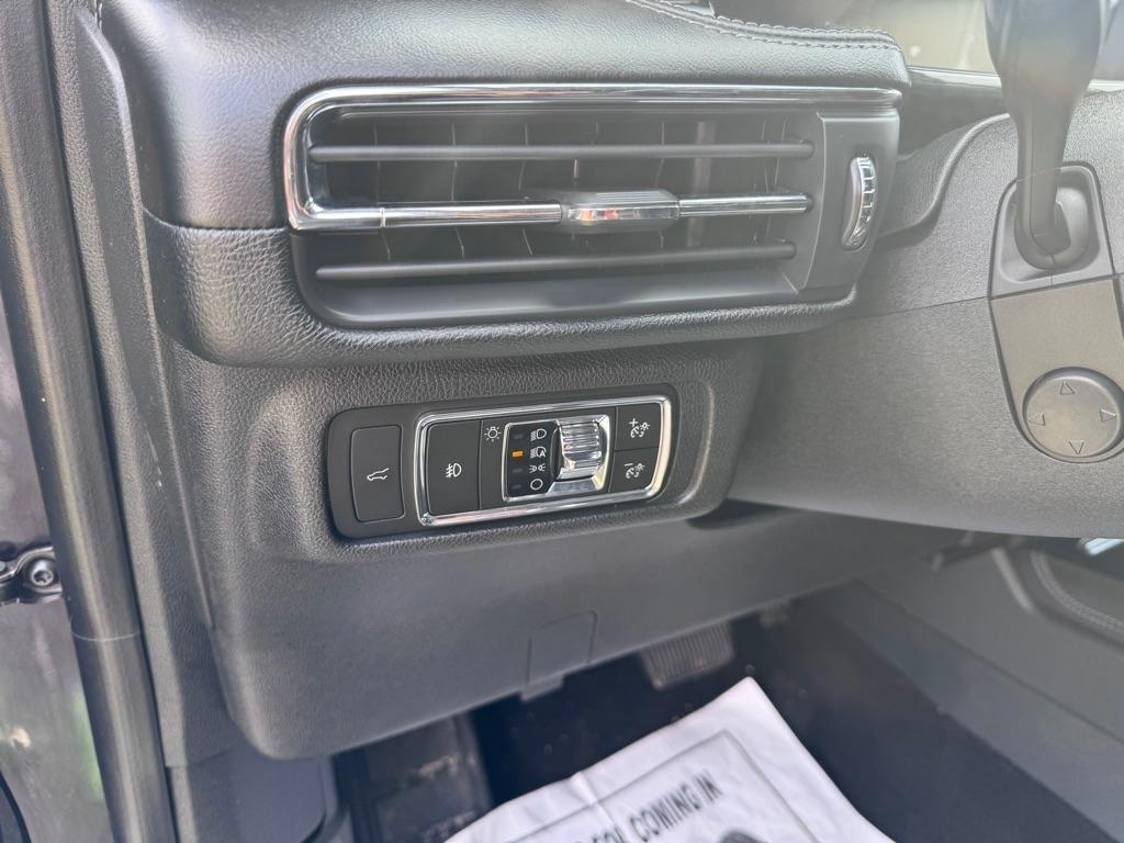 Lincoln MKC  2019