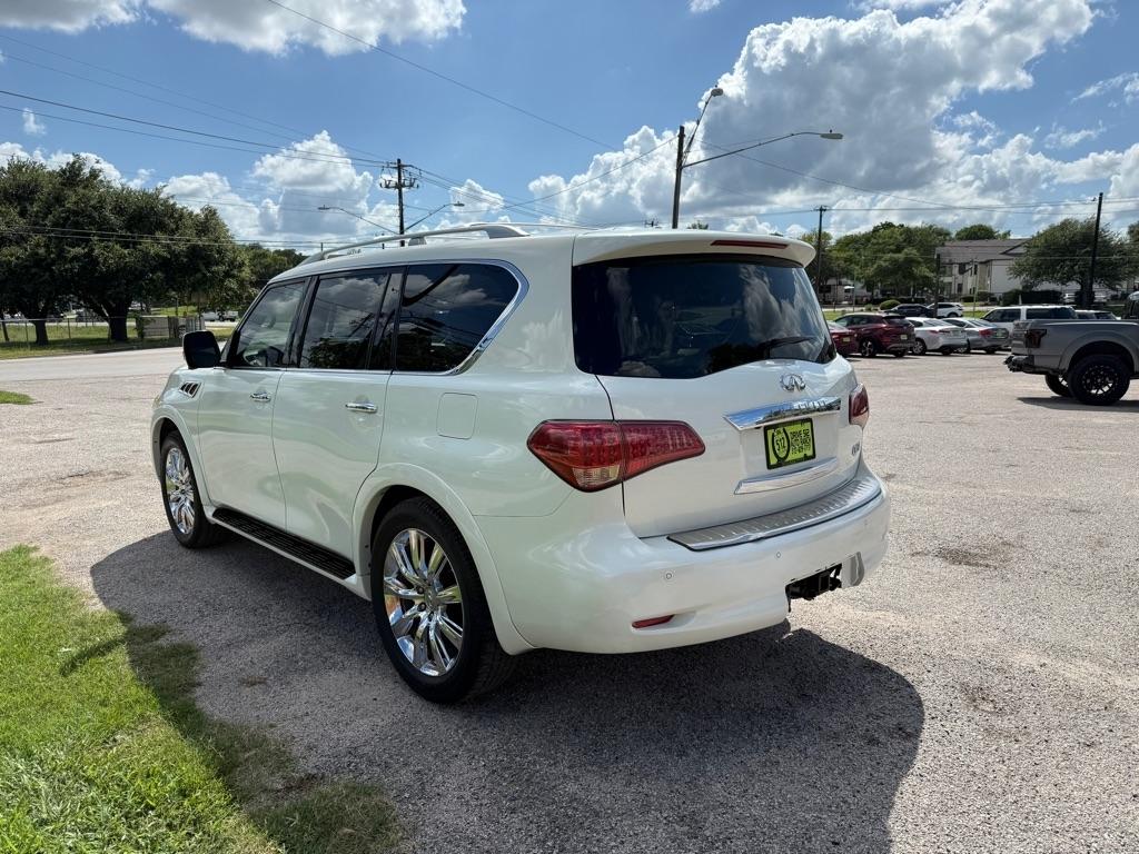Infiniti QX56  2013