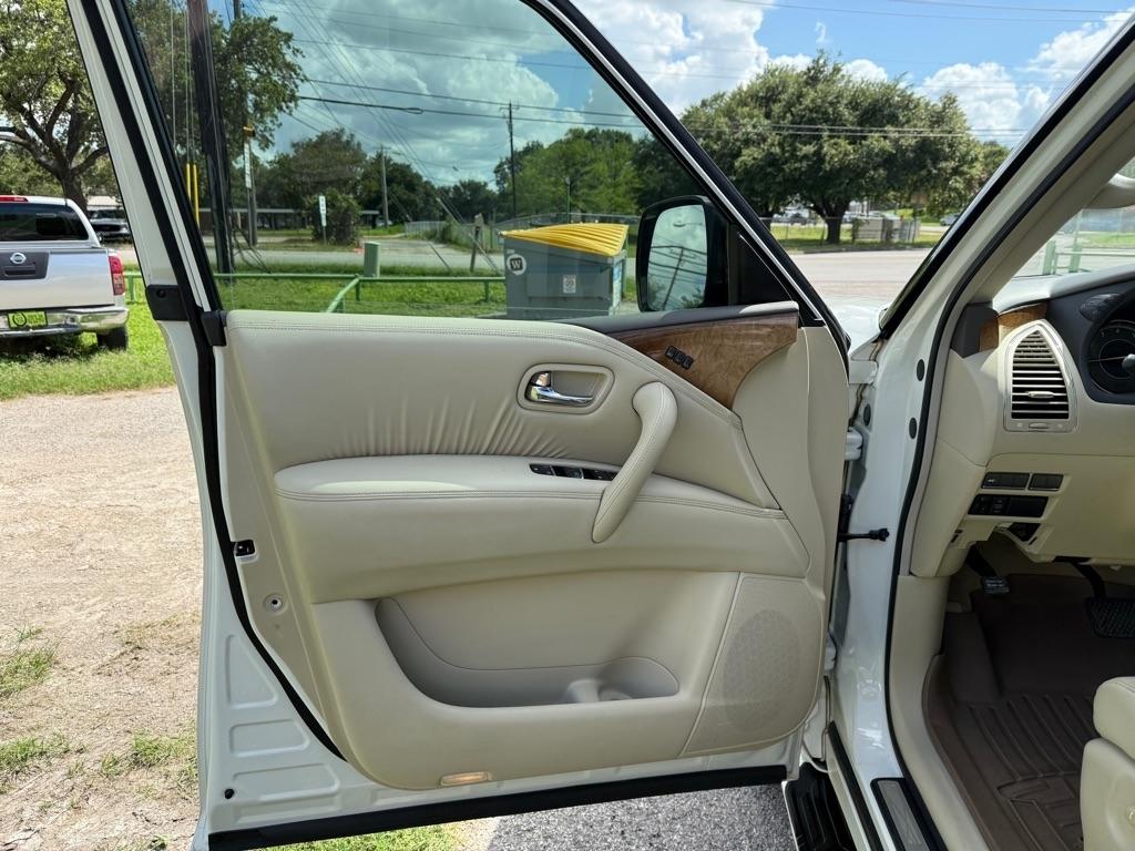 Infiniti QX56  2013