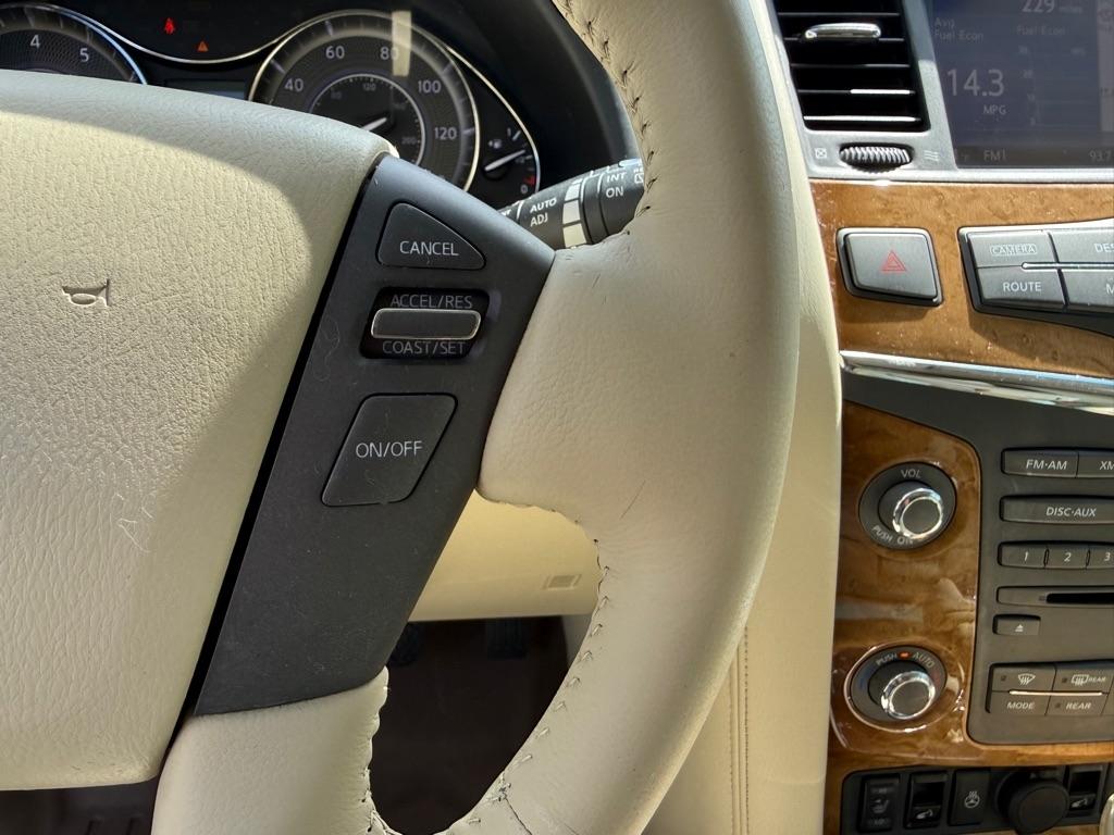 Infiniti QX56  2013