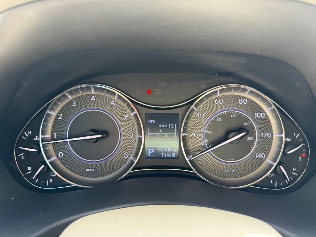 Infiniti QX56  2013