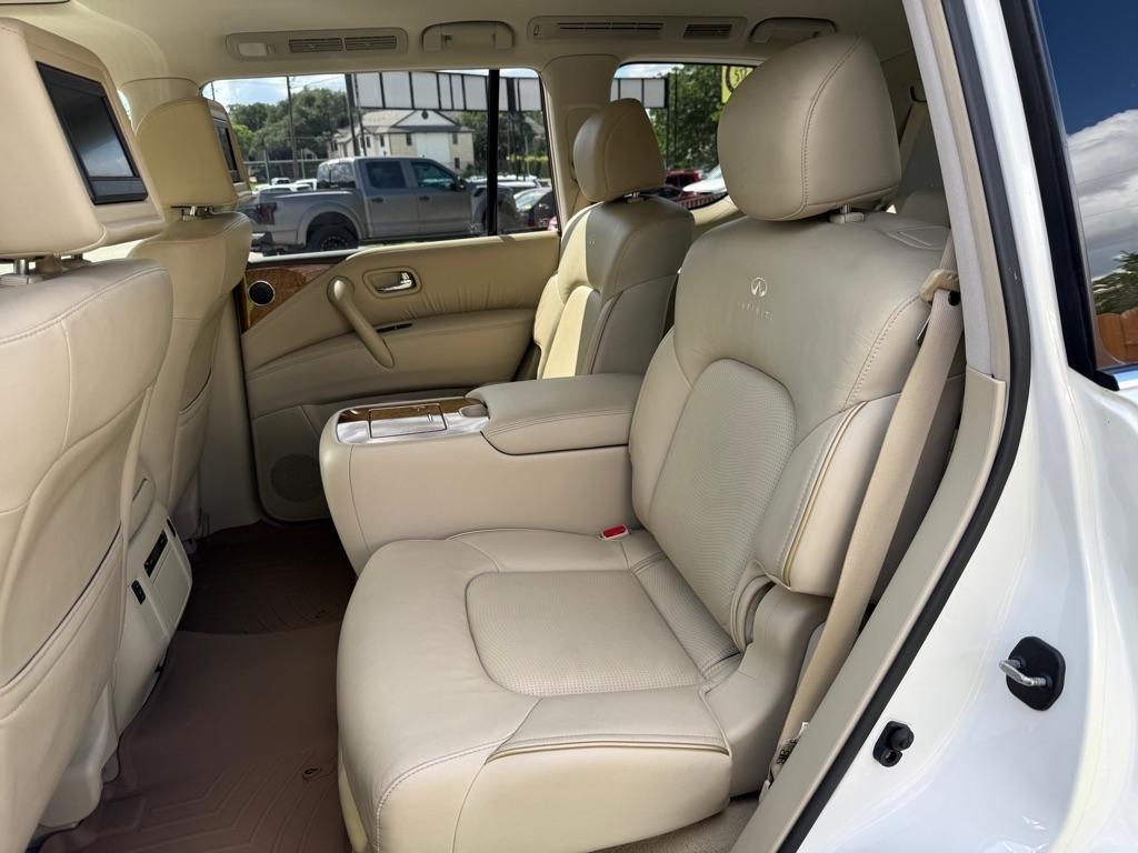 Infiniti QX56  2013