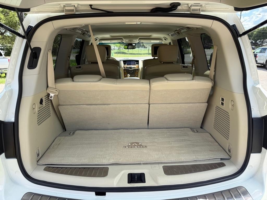 Infiniti QX56  2013
