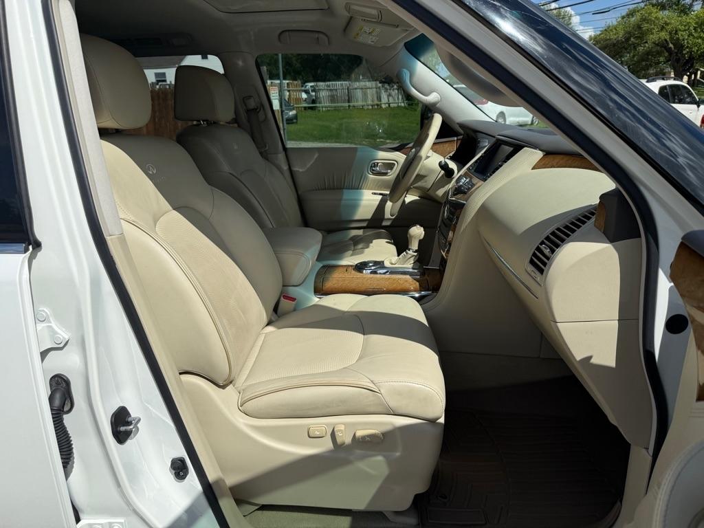 Infiniti QX56  2013