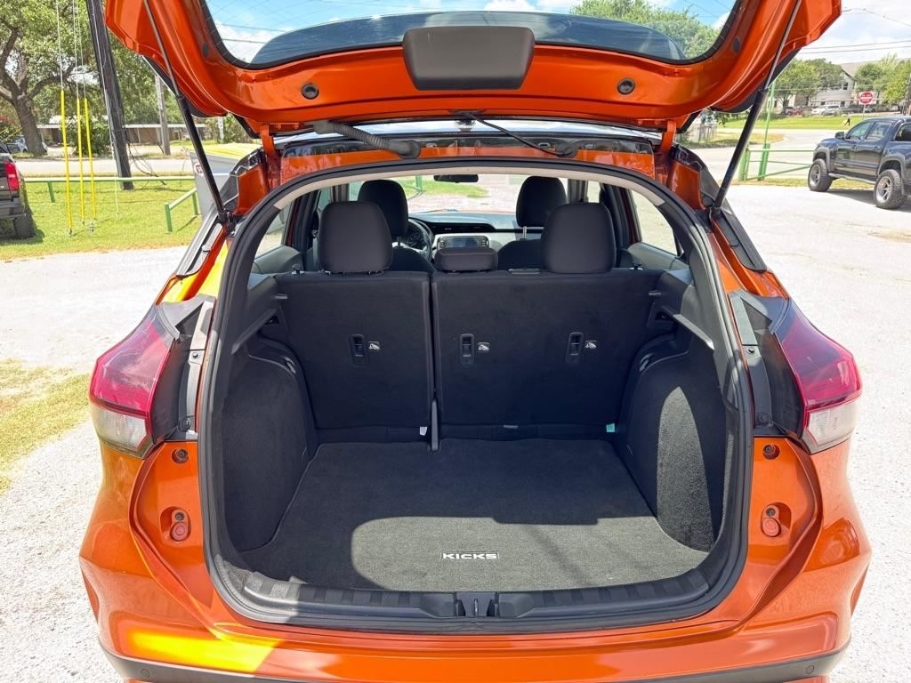 Nissan Kicks  2021
