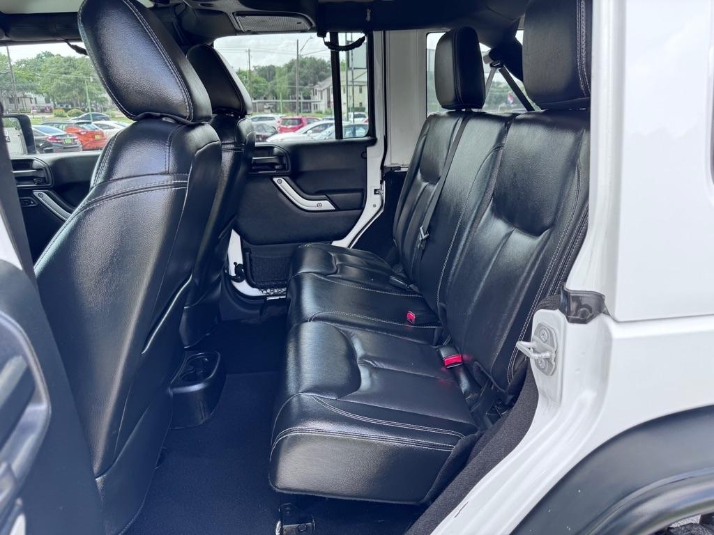 Jeep Wrangler  2015