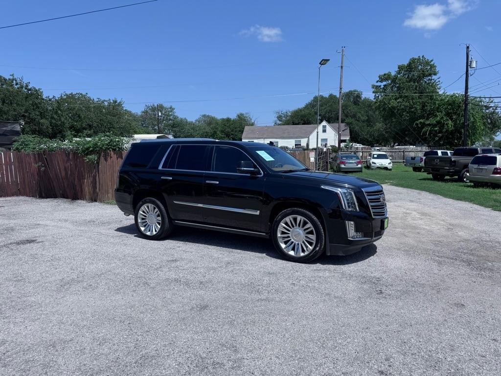 Cadillac Escalade  2016