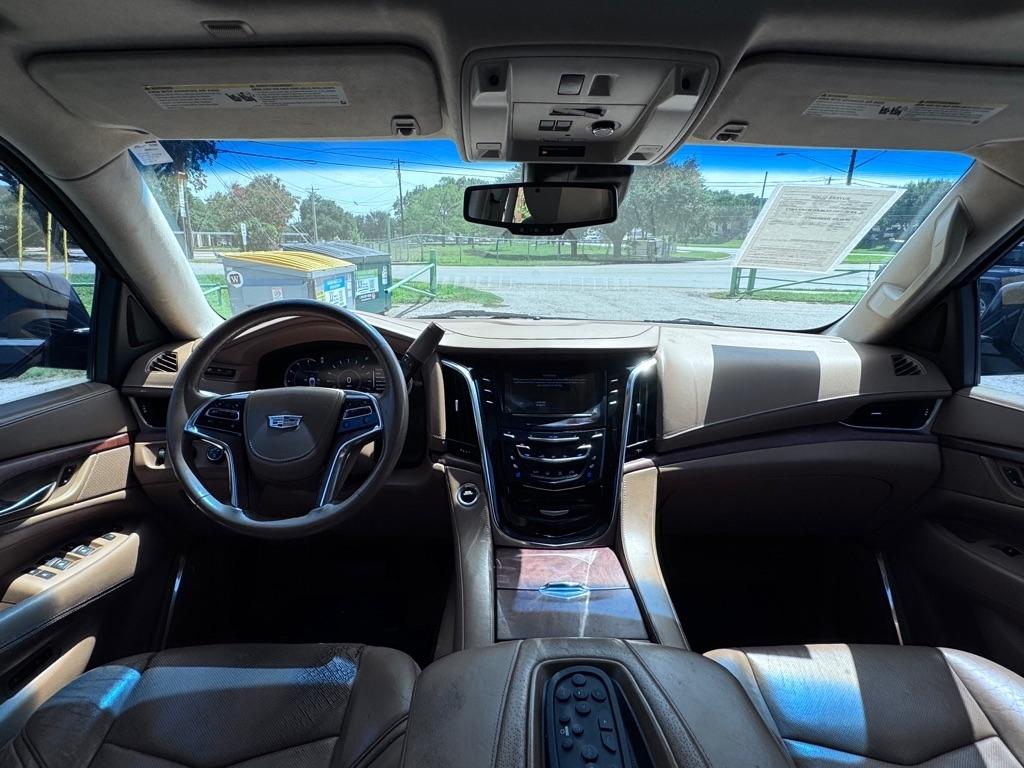 Cadillac Escalade  2016