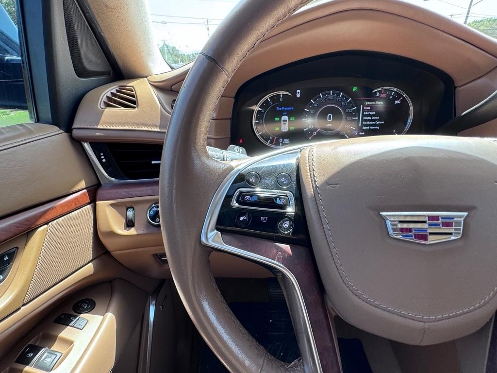 Cadillac Escalade  2016