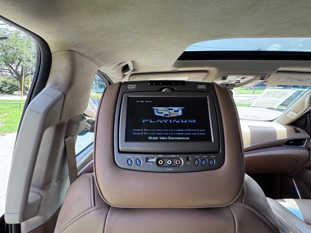 Cadillac Escalade  2016