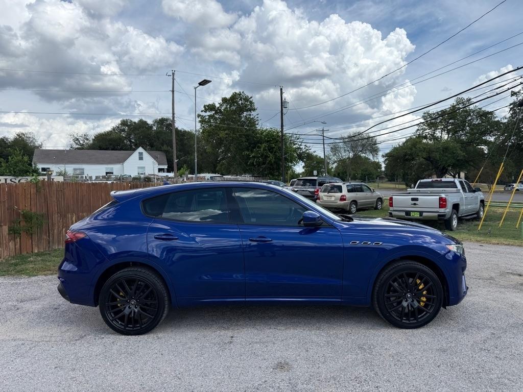 Maserati Levante  2019