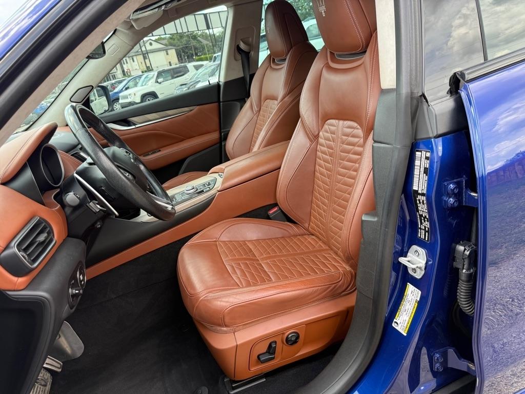 Maserati Levante  2019