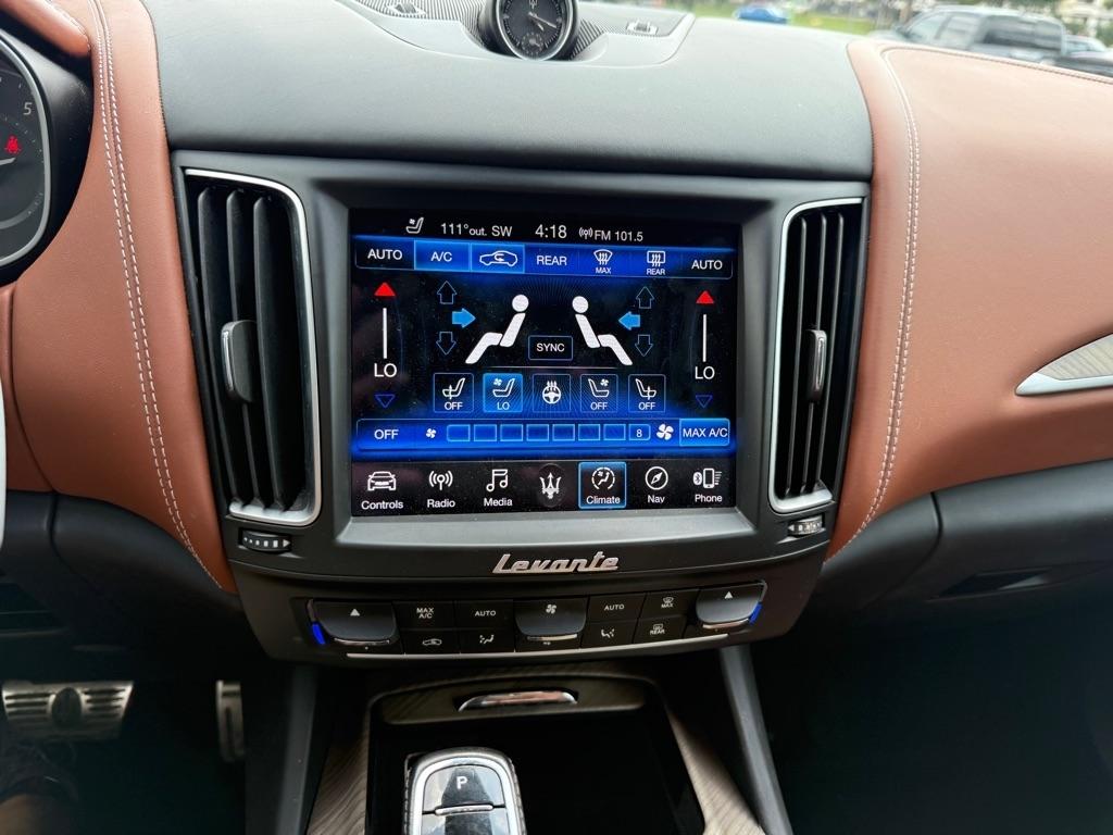 Maserati Levante  2019