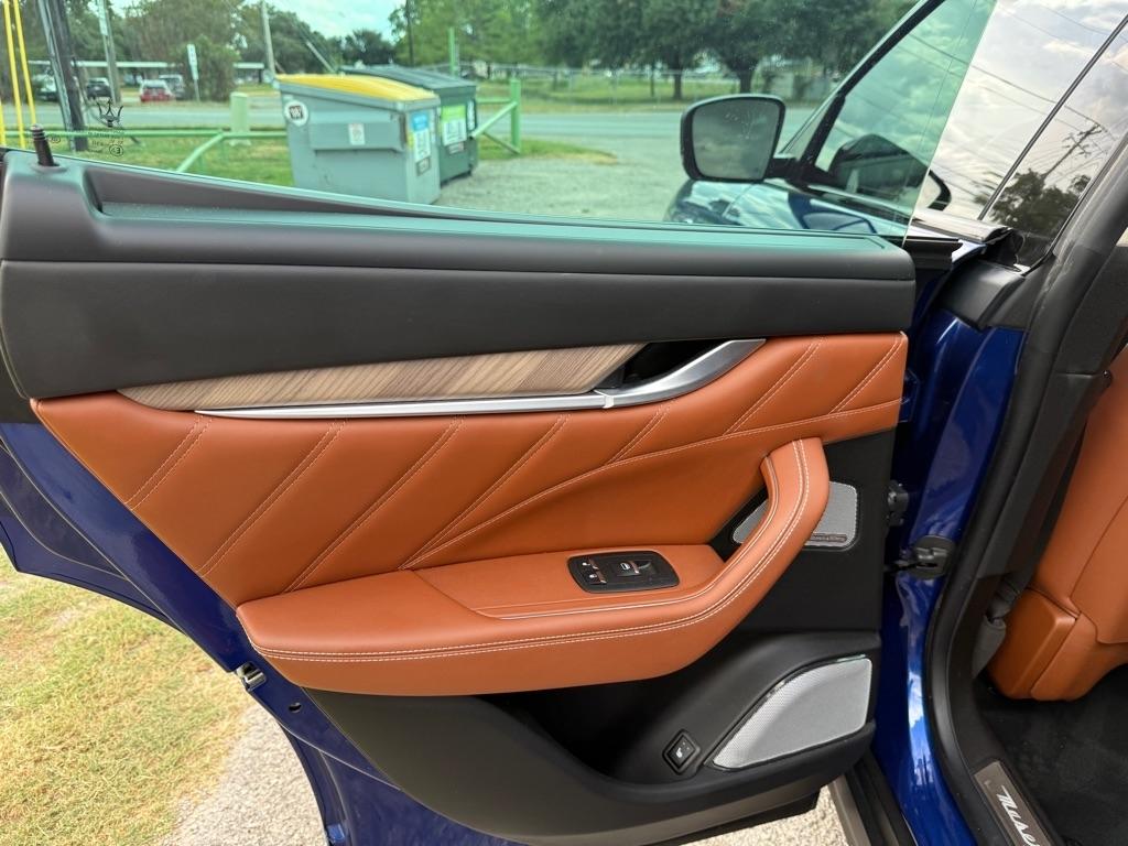 Maserati Levante  2019