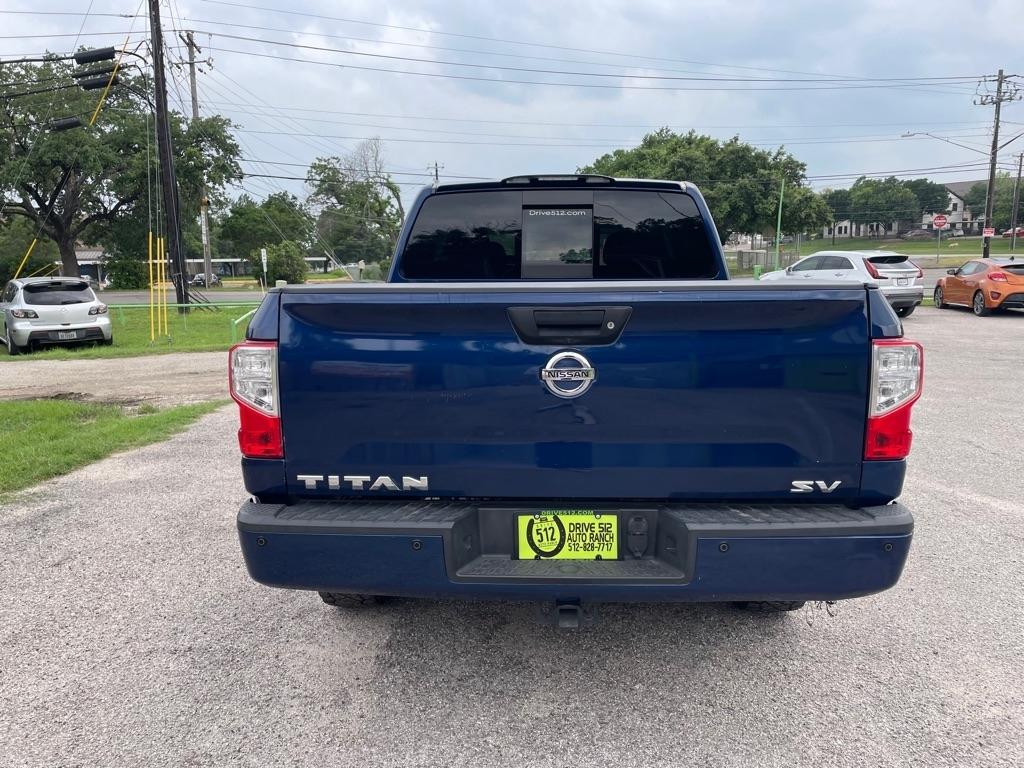 Nissan Titan  2017