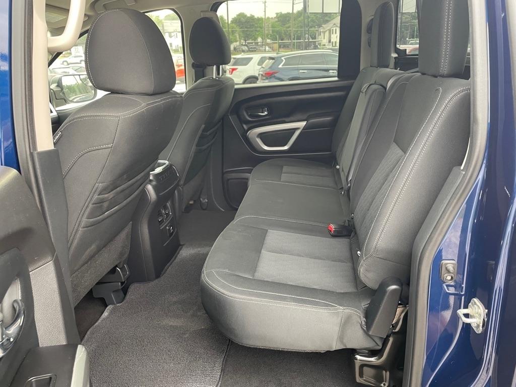 Nissan Titan  2017