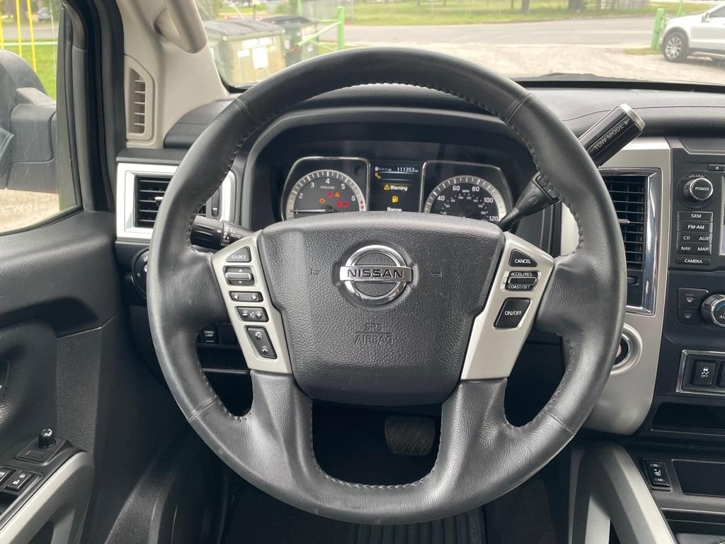 Nissan Titan  2017