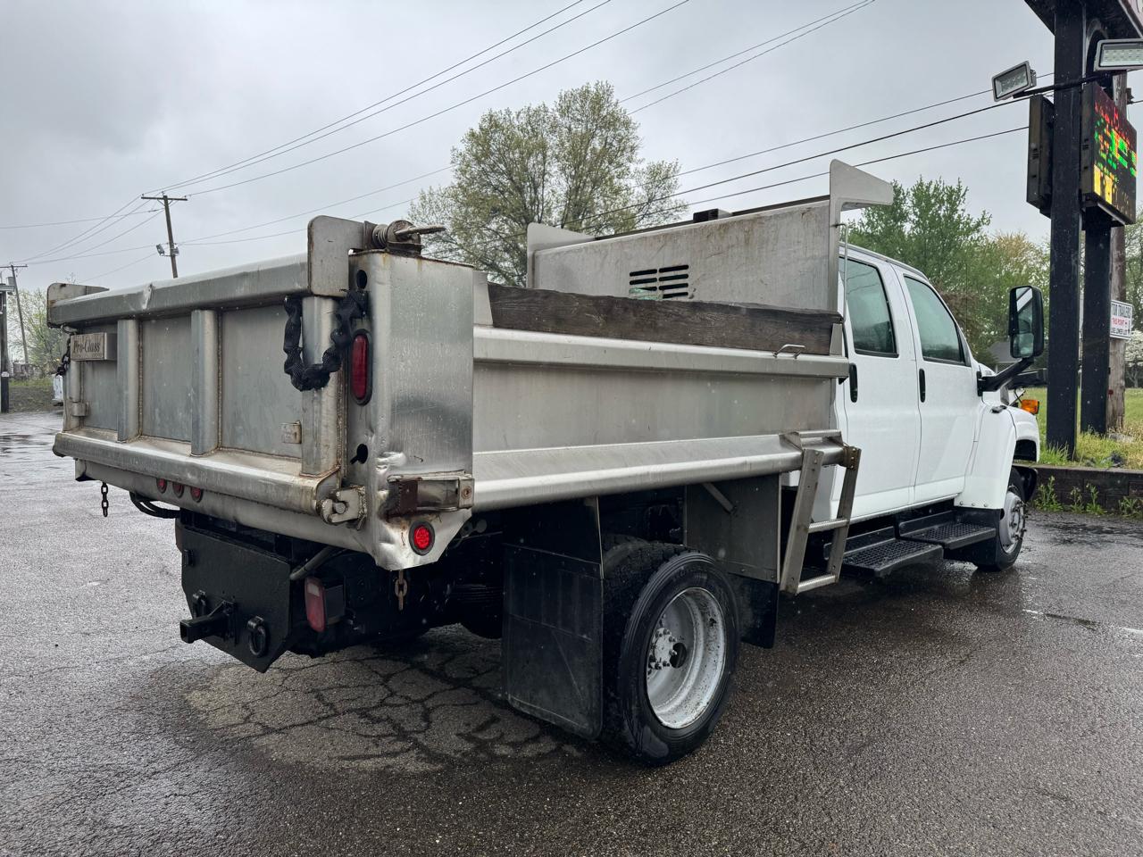 Chevrolet CC5500 Crew Cab 2WD 2007