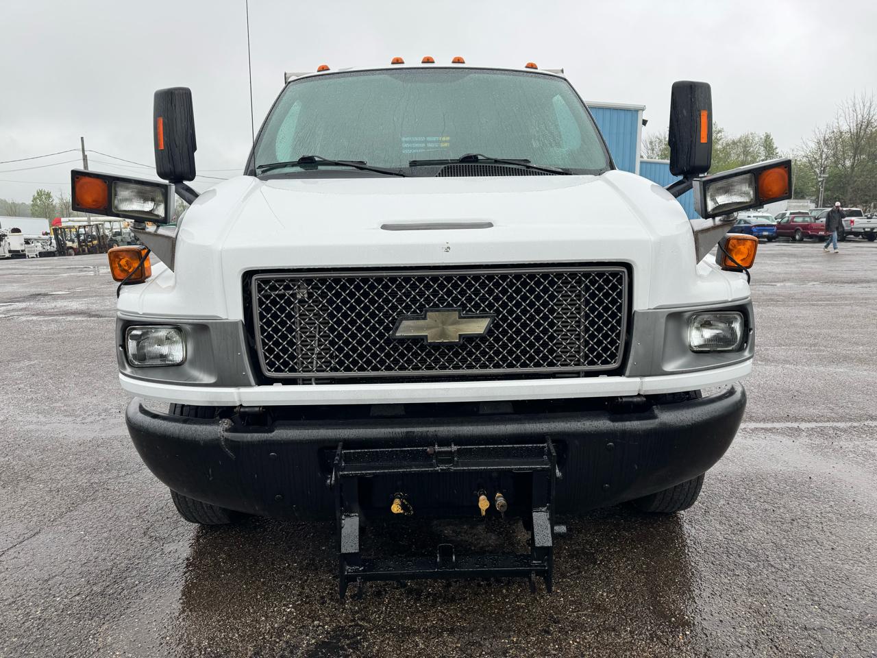 Chevrolet CC5500 Crew Cab 2WD 2007