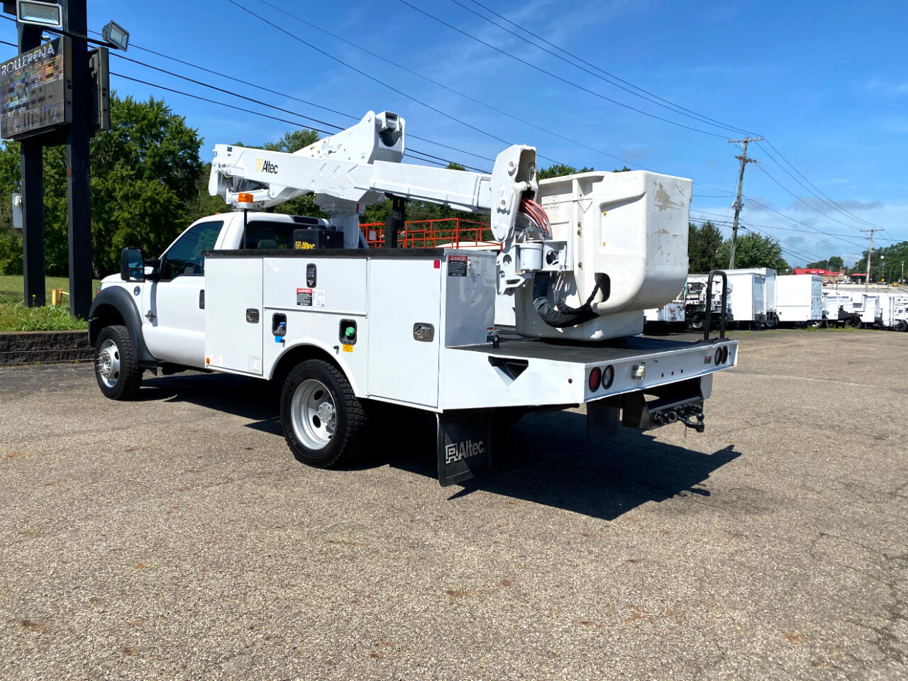 Ford Super Duty F-550 DRW 4WD Reg Cab 141" WB 60" CA XL 2016 Ford Super Duty F-550 DRW 4WD Reg Cab 141" WB 60" CA XL 2016