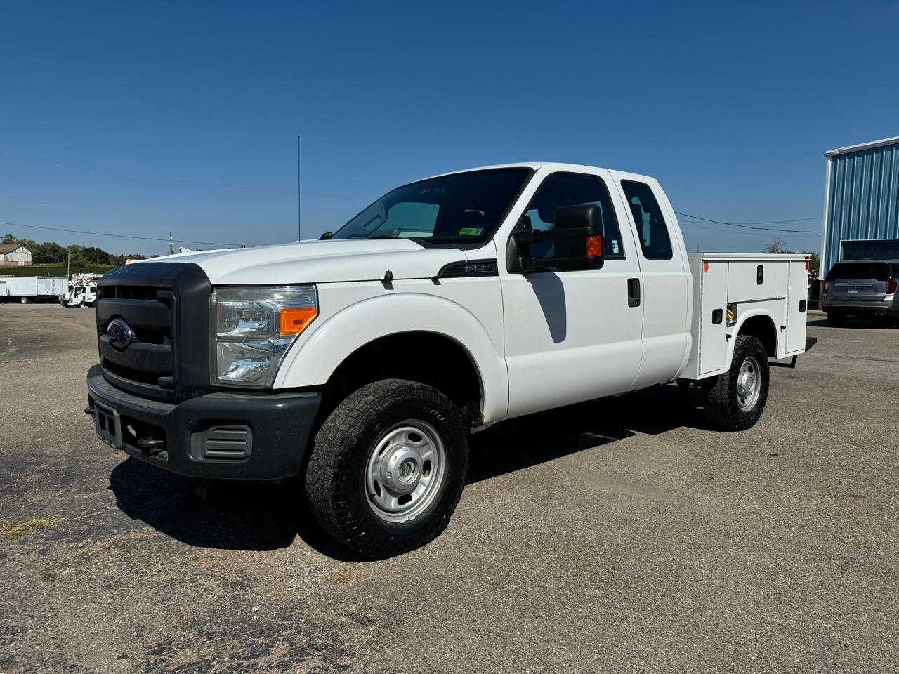 Ford Super Duty F-250 SRW 4WD SuperCab 142" XLT 2016 Ford Super Duty F-250 SRW 4WD SuperCab 142" XLT 2016