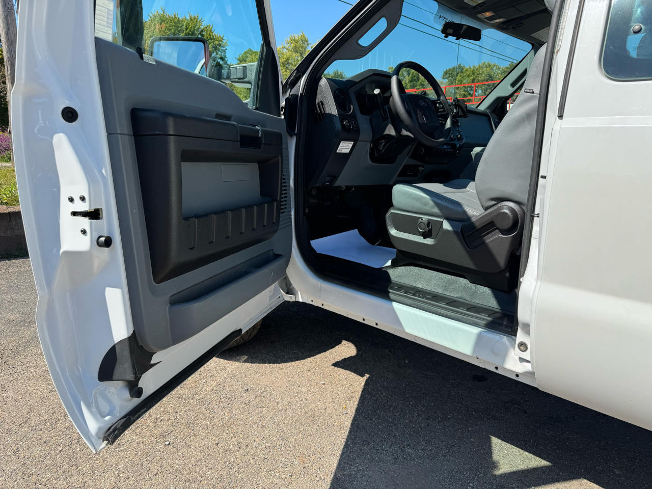 Ford Super Duty F-250 SRW 4WD SuperCab 142" XLT 2016 Ford Super Duty F-250 SRW 4WD SuperCab 142" XLT 2016