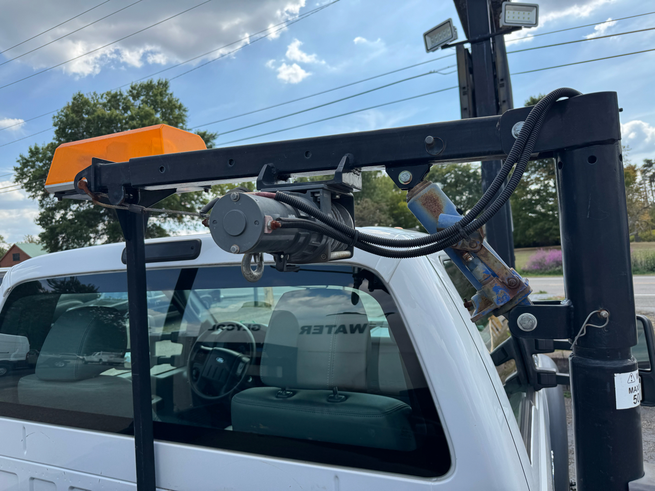 Ford Super Duty F-550 DRW 2WD Reg Cab 189" WB 108" CA XL 2015 Ford Super Duty F-550 DRW 2WD Reg Cab 189" WB 108" CA XL 2015