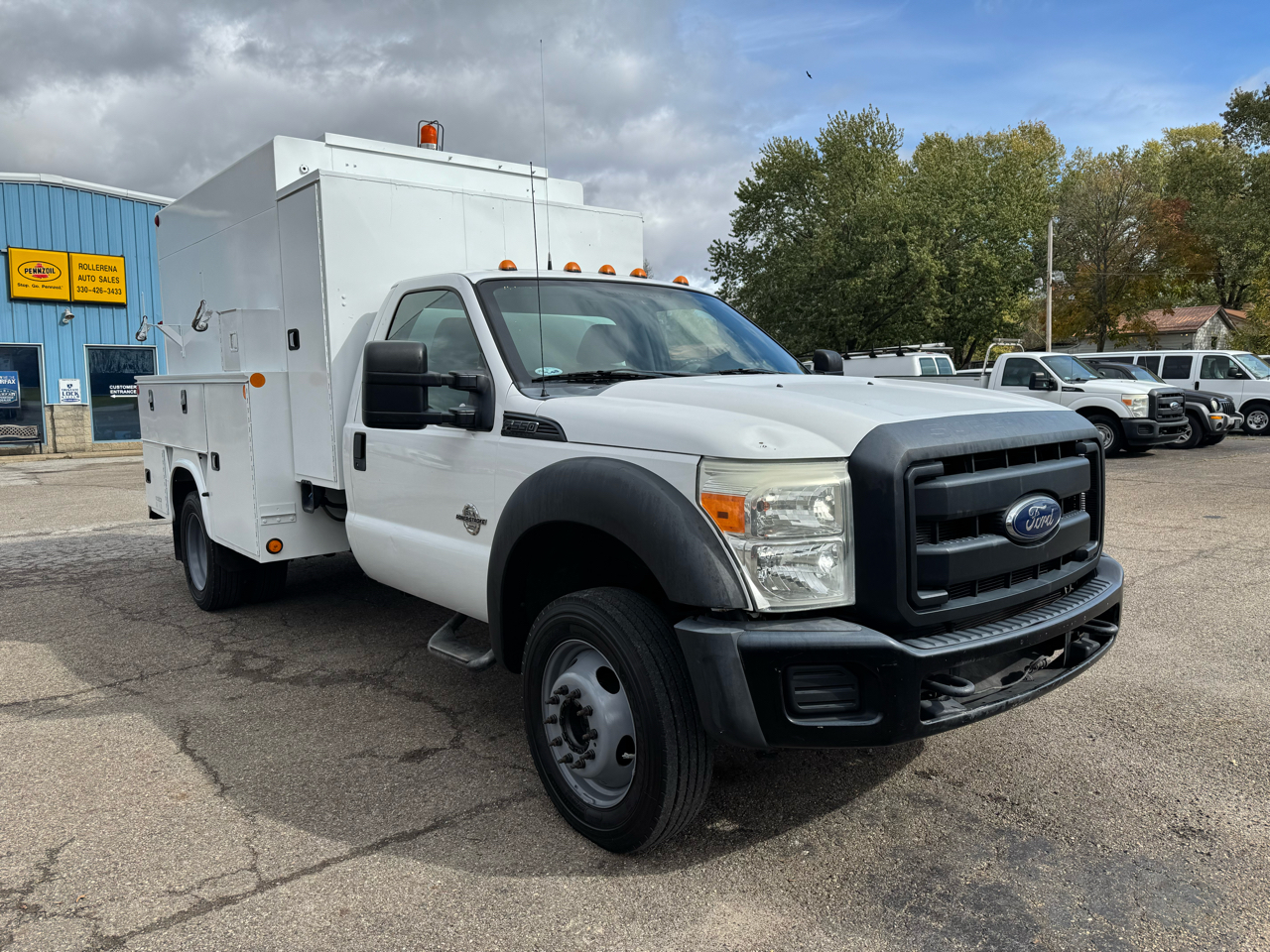 Ford Super Duty F-550 DRW Reg Cab 165" WB 84" CA XL 4WD 2011 Ford Super Duty F-550 DRW Reg Cab 165" WB 84" CA XL 4WD 2011
