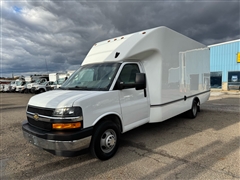 2021 Chevrolet Express Commercial Cutaway 